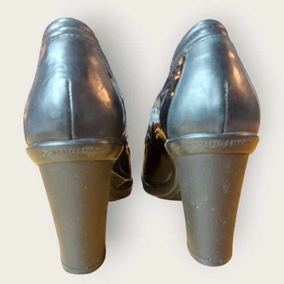 Donald J. Pilner Black Patent Leather Duke Booties Size 7.5 - Picture 4 of 11